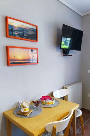 Dining - Calm & Comfortable Studio at Central Kalamaria (Kalamaria)