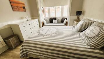 2 bedrooms, bed sheets