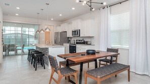 Dishwasher - The Blockbuster - Five Bedroom House, Sleeps 12 (Davenport)