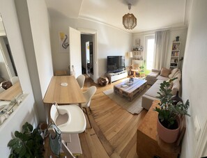 Living area - Appartement de 55m² Dans le 10ème Arrondissement de Paris (Paris)