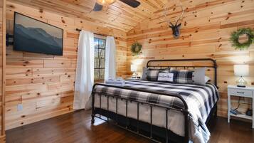 3 chambres, fer et planche à repasser, Wi-Fi gratuit, draps fournis