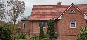 Exterior - Ferienhaus mit Blick auf den Pfarrsee (Wokuhl-Dabelow)