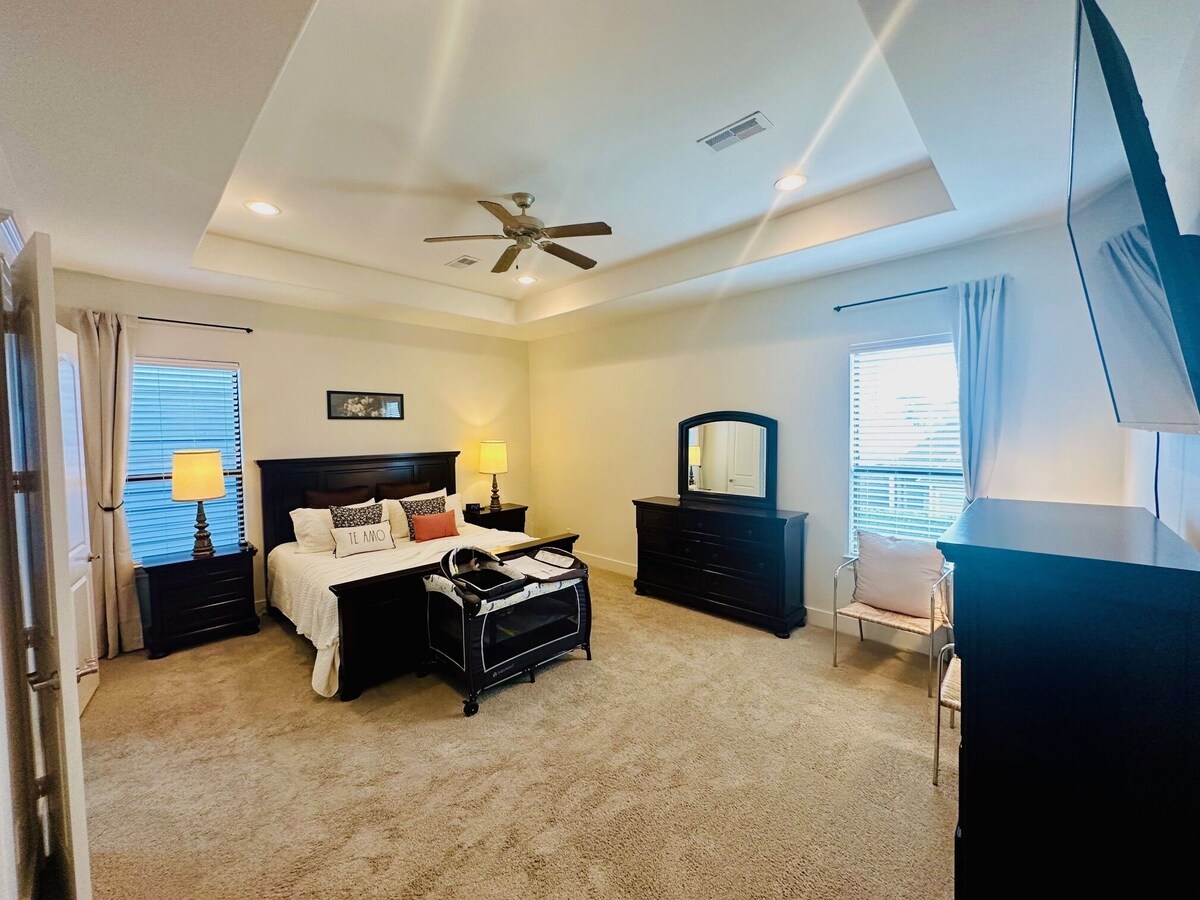 Photo 34 of Family-friendly hidden gem w/ pool oasis! Perfect location, close to everything!