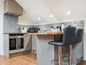 Dishwasher - 1 bedroom accommodation in Grosmont, near Whitby (Grosmont, near Whitby)