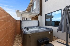 Outdoor spabad