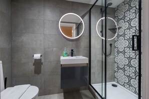 Hair dryer, towels - Leven  The  Bowering (Cumbria)