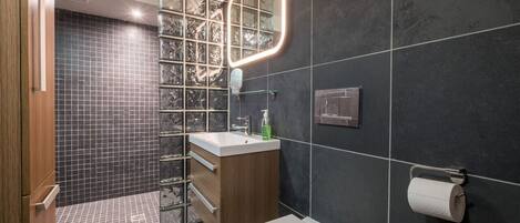 Hair dryer, towels