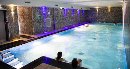 Biskey Howe Central - free access to pool and gym
