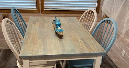 Ocean view guest suite, completely self contained, beautiful outdoor patio