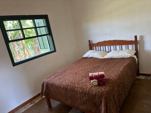 1 bedroom, free WiFi, bed sheets - Refúgio dos pinhais (Sapucai-Mirim)