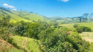Romantisches Chalet, Kamin, Seeblick | Terrasse/Patio