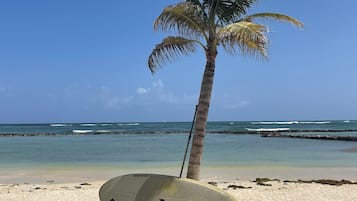 Surfing/boogie boarding