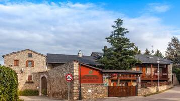 Fachada de la propiedad