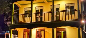 Lights Of Kazinga Homestay