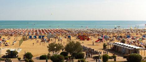 Apartment, 2 Bedrooms, Balcony | Beach