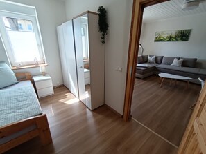2 quartos, Wi-Fi de cortesia, roupa de cama