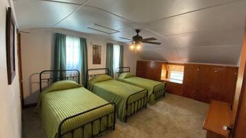 3 chambres, fer et planche Ă repasser, Wi-Fi gratuit, draps fournis