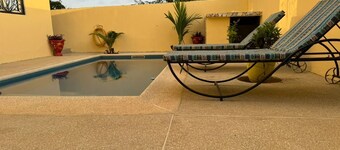 Maison 3 Chambres Avec Piscine à Malikounda Près de Saly