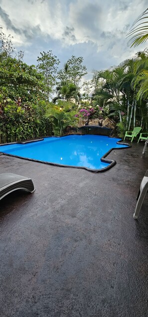 Udendørs pool