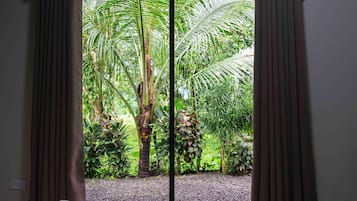 Superior Villa, 2 Bedrooms | 1 bedroom, premium bedding, down duvets, Select Comfort beds