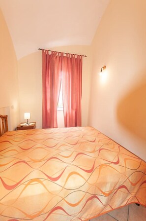 1 bedroom, iron/ironing board, WiFi, bed sheets - Fiore di Loto - Ischia (Ischia)