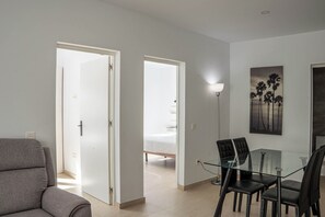 Interior - Modern beachside apartment Punta Mujeres (Haría)