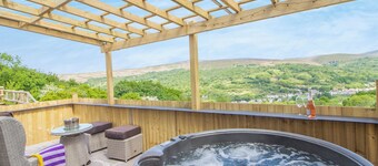 1 bedroom accommodation in Ammanford