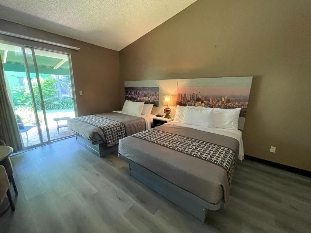 Bộ trải giường bằng vải Frette của Ý, bộ đồ giường cao cấp, bàn 
