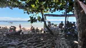 TV connectée de 32 pouces avec chaînes par câble