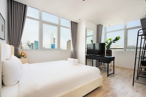Appartement Deluxe, 3 chambres, cuisine, vue ville | Draps en coton égyptien, literie de qualité supérieure