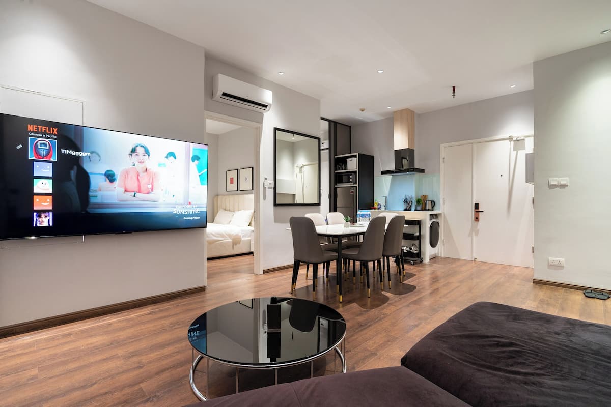 Deluxe appartement, 3 slaapkamers, keuken, uitzicht op stad | Kameruitzicht