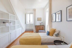 2 bedrooms, desk, iron/ironing board, travel cot