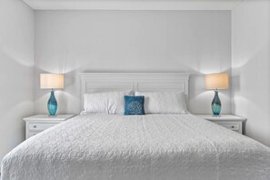3 bedrooms, iron/ironing board, free WiFi, bed sheets - Luxury Beach House ★ Walk to Beach ★ Steps to Pool ★ Private Beach Pavilion (Miramar Beach)