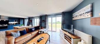 Stunning Coastal Cottages - Sleeping 13 in 6 Bedrooms - Pool and Beach Access Included.