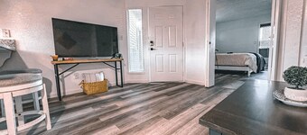 Cozy 1 Bed 1 Bathroom Private Condo