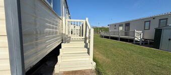 8 Berth Caravan On Coastfields Leisure, Dog & Family Friendly 