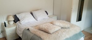 2 slaapkamers, gratis wifi, beddengoed