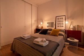 1 bedroom, in-room safe, desk, iron/ironing board