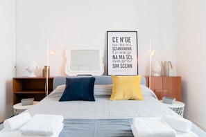 1 bedroom, in-room safe, desk, iron/ironing board