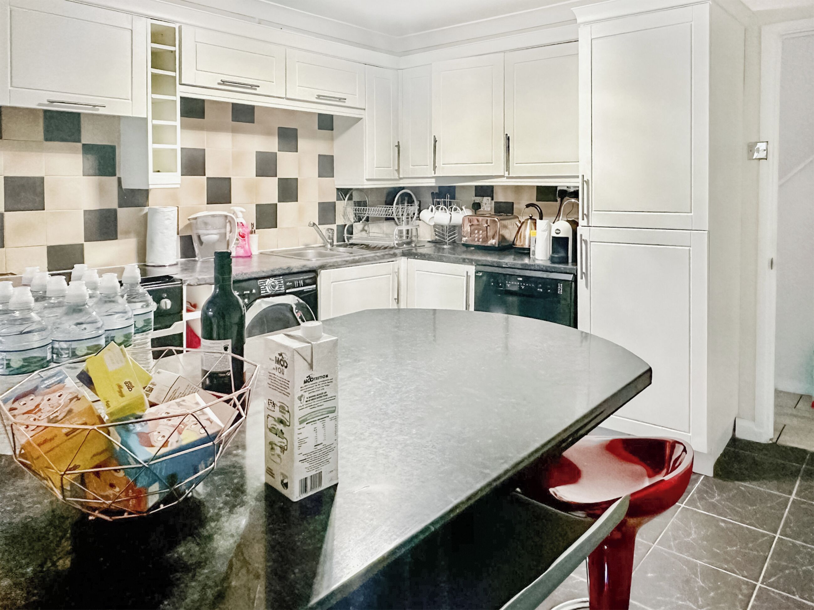 Dishwasher, highchair