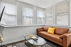 Smart TV, books, offices