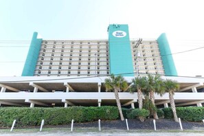 Exterior - Royal Garden Ocean Front 2BR (Murrells Inlet)