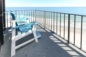 Property grounds - Royal Garden Ocean Front 2BR (Murrells Inlet)