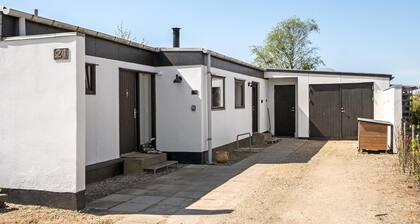 Stunning home in Gørlev with WiFi