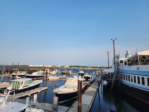 Island View House BnB Self Check-in # 3 / Free Parking