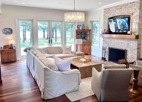 Chesapeake Bay Retreat Private Dock + Beach