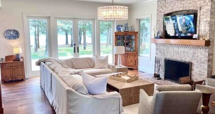 Chesapeake Bay Retreat Private Dock + Beach