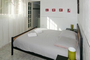 4 bedrooms, iron/ironing board, travel crib, WiFi