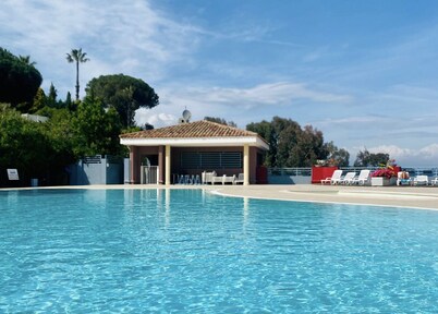 Sweet Apartment in Mandelieu - Pool & tennis court