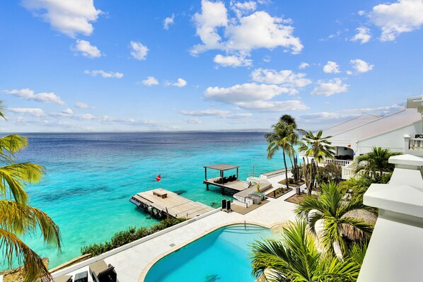 Pool - Belmar penthouse 22 , luxurieus 3 bedroom oceanfront penthouse , fully AC (Kralendijk)